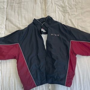 Women’s Vintage 90s Nike Windbreaker